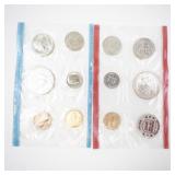 1972 P&D Uncirculated Mint Coin Set in Original Packaging