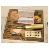 Shaviv Tool Set with Wooden Case and Extra Blades