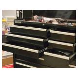 International Rolling Tool Box 15-drawer