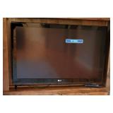 42" LG TV Television Model 42CS560