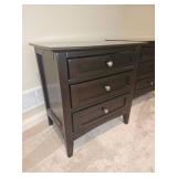 Aspenhome Pair of Mahogany Tone Nightstands