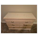 Bassett White Wash Pine 3-Drawer Dresser with Mirror