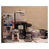 Kitchen Appliance Lot Ð Mix of Blenders / Mixer / Coffee Maker / Processor / Toaster