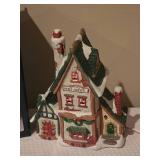 Dickens Keepsake Porcelain Lighted Post Office w/ Box