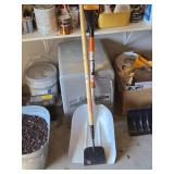 Scoop Snow Shovel and Chopper