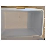 Chest Cooler 21" x 13" x 16"