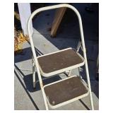 2-Step Step Up Ladder