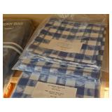Cat Chequer Tablecloth and (4) Napkins