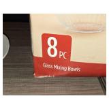 Pyrex Container Set 8-piece (in original packaging)