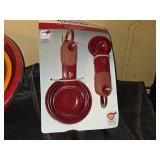 Mixing Bowl Set and Kitchenaid Measuring Spoons (in original packaging)