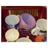 Sterilite Dish Strainer with Mugs, Cups and Dishes