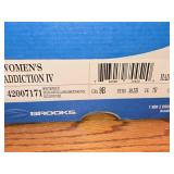 Brooks Women