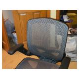 Rolling Office Arm Chair