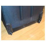 Ricardo Rolling suitcase