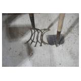 Vintage Antique Hand Cultivator & Garden Hoe