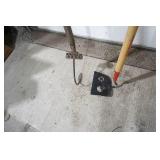 Vintage/Antique Single Tooth Hand-Cultivator & Garden Hoe