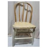 Vintage/Antique White Wooden Chair