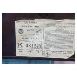 Vintage RCA Victor 45 Record Player