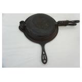 Vintage/Antique Griswold No. 8 Waffle Iron