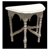 MB - White Vintage Accent Table with Turned Legs
