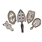 MB - Vintage Cast Iron Sad Iron Trivets