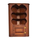 BR - Vintage Wooden Corner Shelf