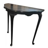 BR - Vintage Black Accent Table with Curved Legs