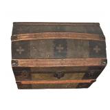 BR - Antique Steamer Trunk