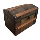 BR - Antique Steamer Trunk