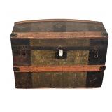 BR - Antique Steamer Trunk