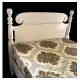 BR - Vintage White Painted Wooden Twin Bed Frame