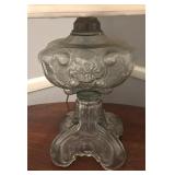 U - Vintage Glass Base Table Lamp