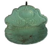 P - Vintage Ornate Wall Lavabo Fountain