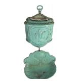 P - Vintage Ornate Wall Lavabo Fountain