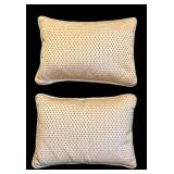 LR - Collection of 5 Decorative Accent Pillows Assorted Shapes and Patterns