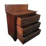 FR - Vintage Wooden Dresser / Commode