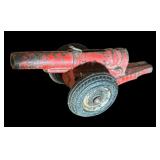 FR - Collection of 4 Vintage Cast Metal Toy Cannons