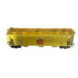 FR - Set of 6 Vintage Model Train Cars Mixed Freight Styles