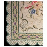 FR - Vintage Floral Rug with Scalloped Edge