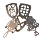 FR - Set of 5 Vintage Cast Iron Trivets Assorted Designs