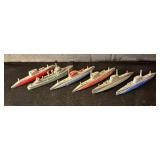 FR - Set of 6 Vintage Tootsie Toy Die Cast Ships