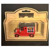 FR - Set of 8 Days Gone By Die-Cast Model Vehicles