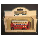 FR - Set of 8 Days Gone By Die-Cast Model Vehicles