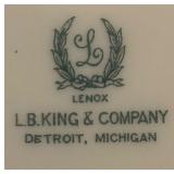 FR - Set of 8 Lenox Dinner Plates with Gold Trim