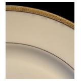 FR - Set of 8 Lenox Dinner Plates with Gold Trim