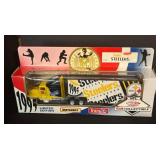 FR - Matchbox Limited Edition Sports Team Semi Truck Model Collection