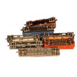FR - Lot of 7 Vintage Model Train Cars Assorted