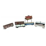 FR - Set of 6 Vintage Train Cars Assorted Styles