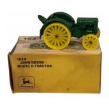 LL - Set of 7 Vintage John Deere Miniature Tractor Toys