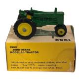 LL - Set of 7 Vintage John Deere Miniature Tractor Toys